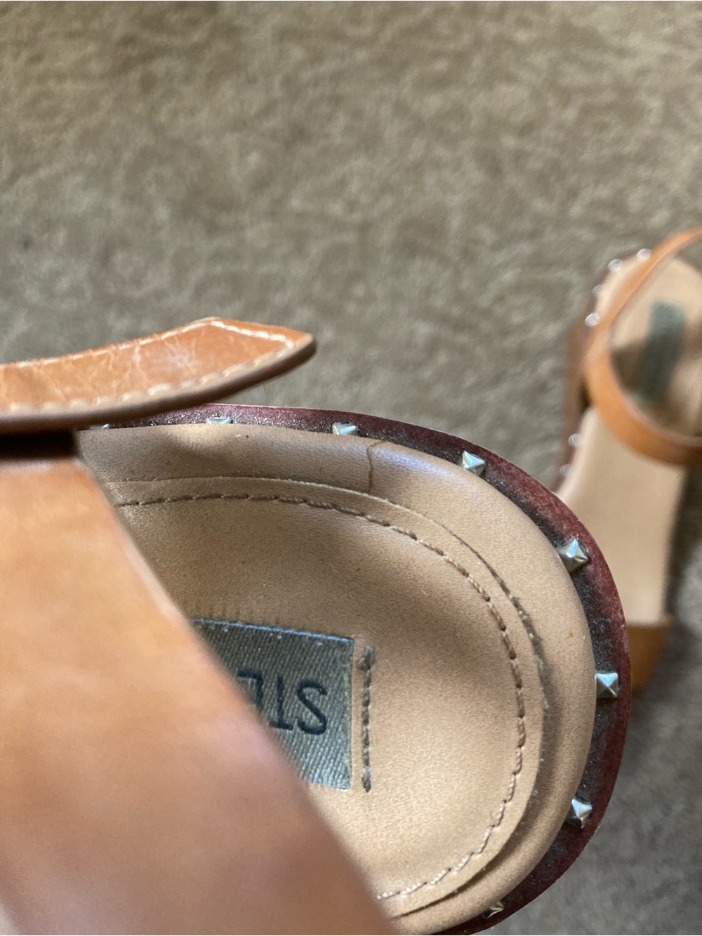 Steve Madden size 8.5 wedges. - Picture 4 of 6